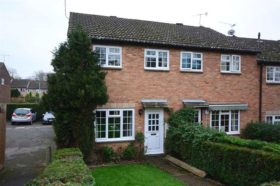 3 Bedroom End of Ter...